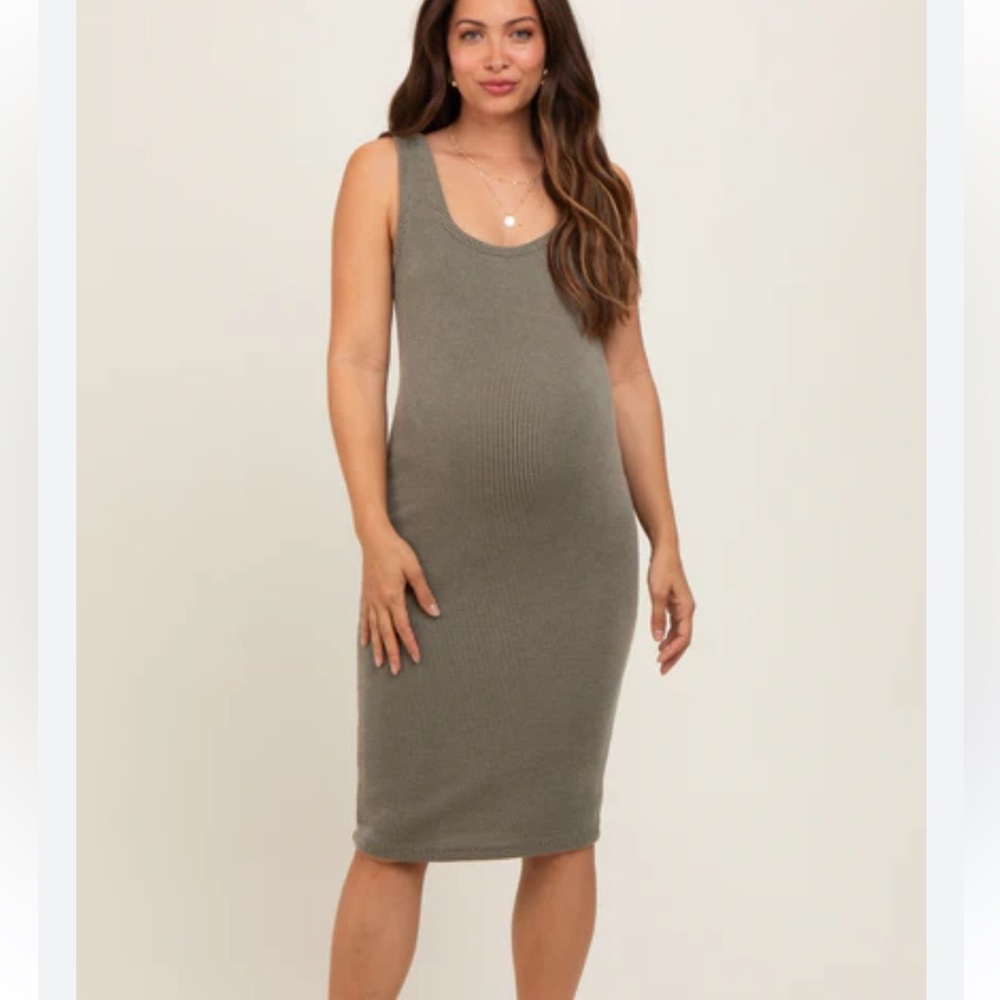 NWT Sleeveless Ribbed Knit Dress (Maternity)